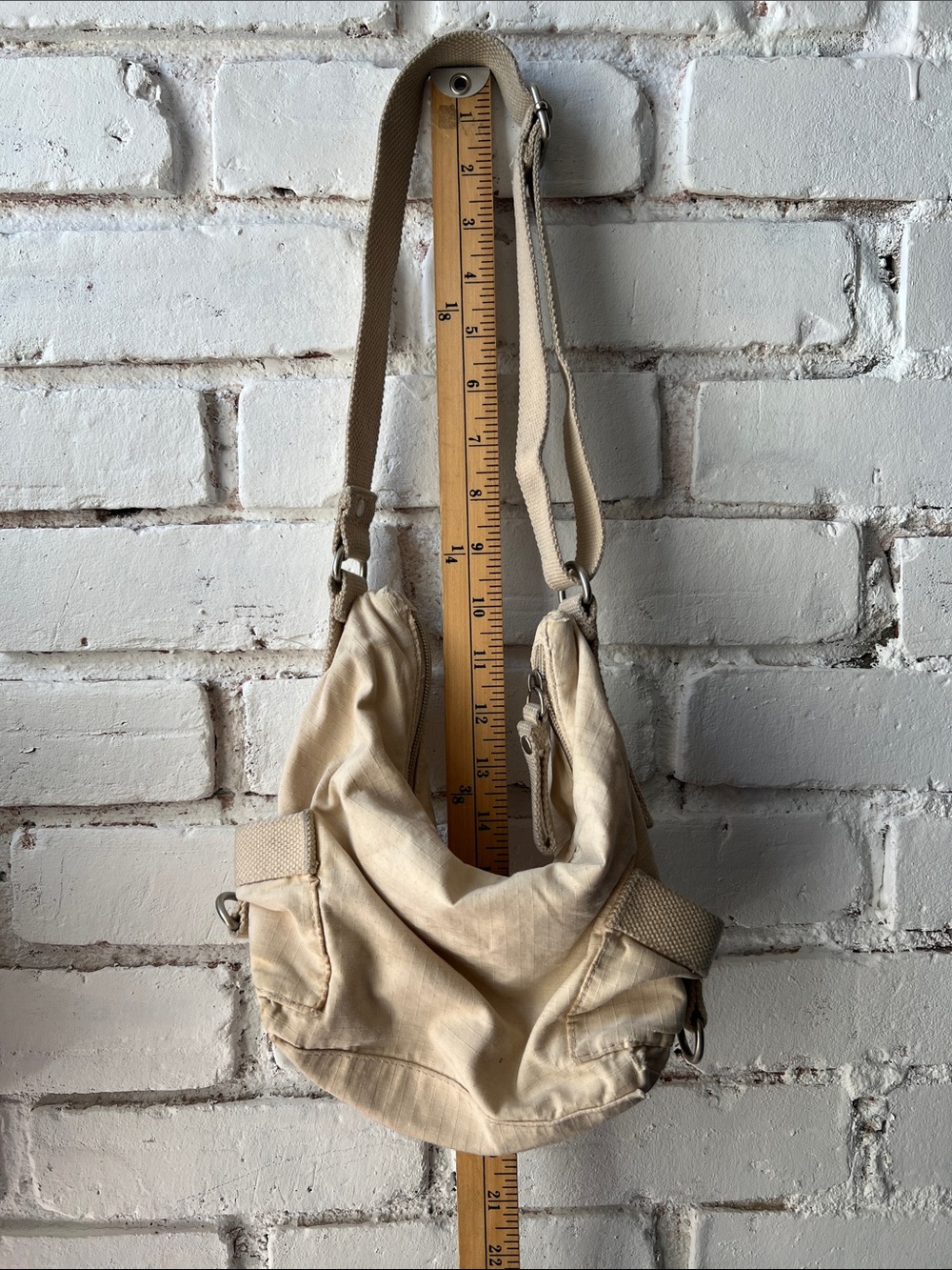 Casual Canvas Shoulder Bag in Beige ROOTS cotton utility bag - Picture 3 of 5